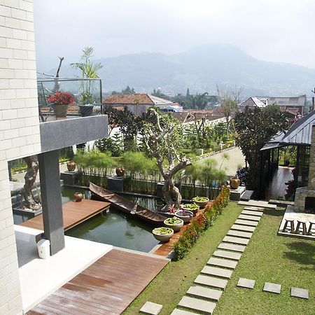 D Green Villa Lembang Habitación foto